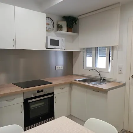 Vigob Apto Al Lado Vialia - Corteingles Apartment *