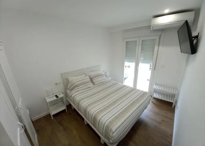 Vigob Apto Al Lado Vialia - Corteingles * Βίγκο